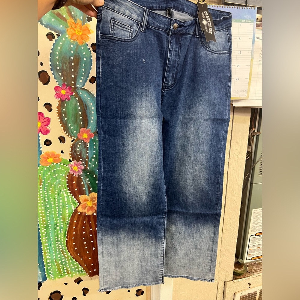 Crazy train crop jeans NWT size 19/35